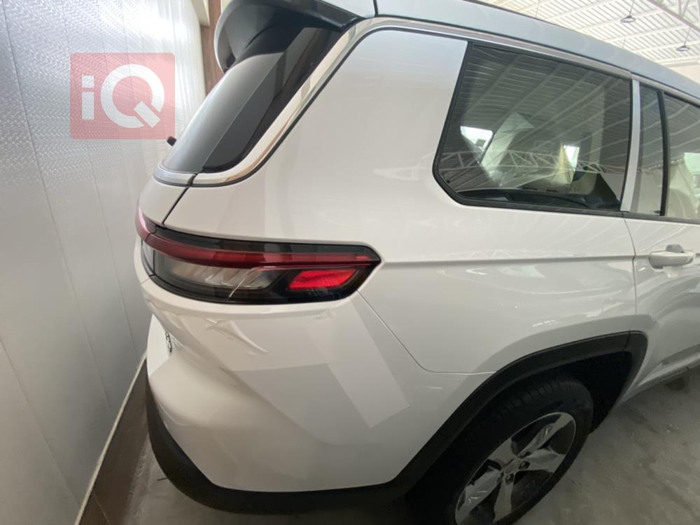 Jeep Grand Cherokee L